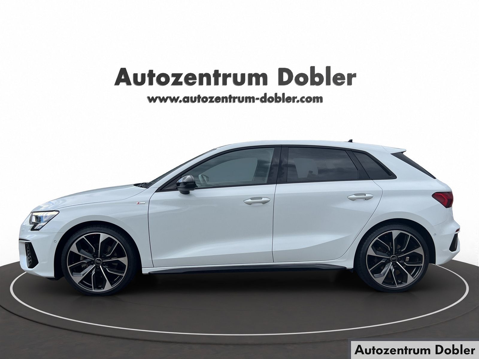 Audi A3 2023 г. Белый, пробег 22700 км
