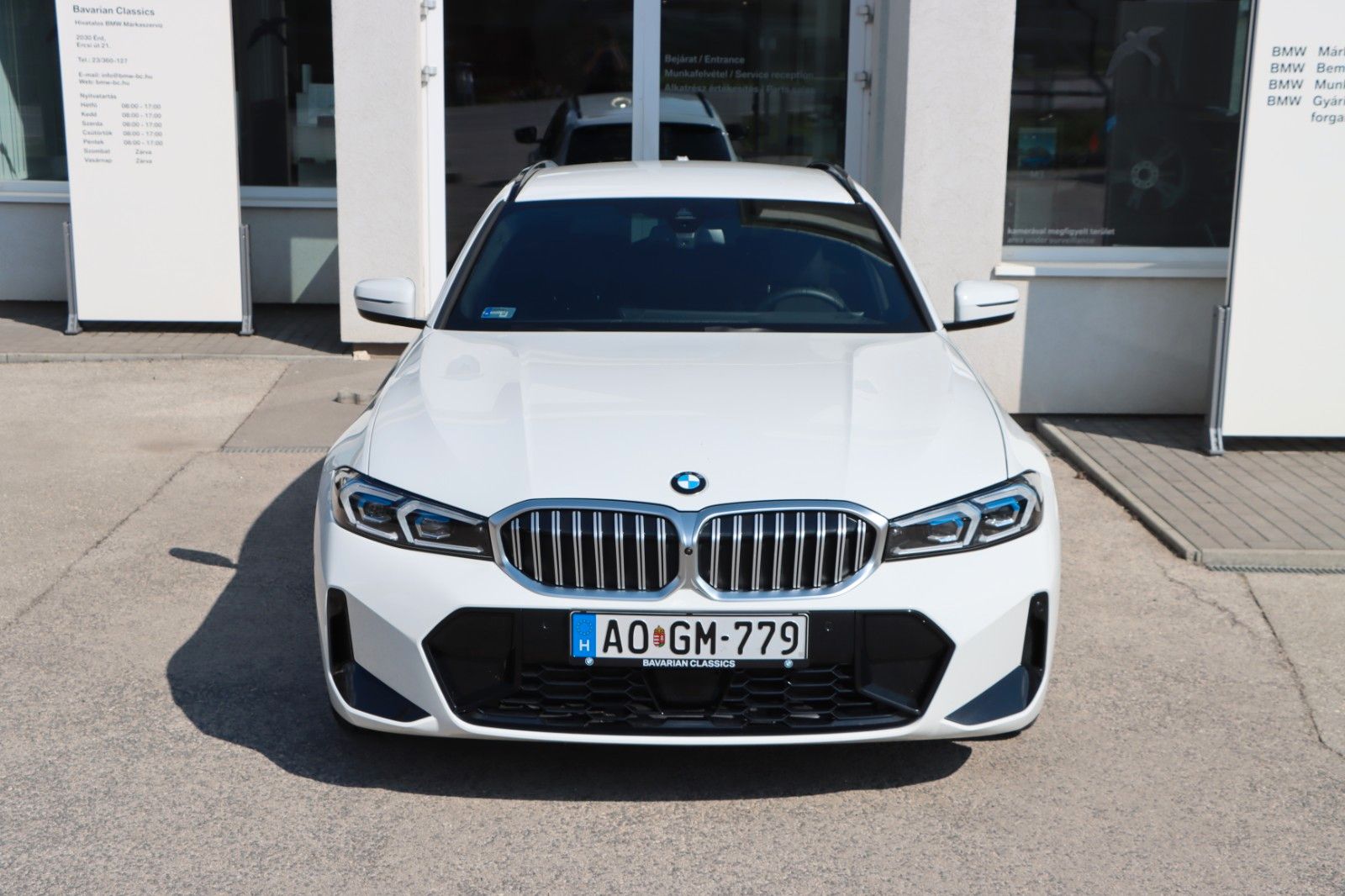 BMW 318 2025 г. Белый, пробег 13238 км