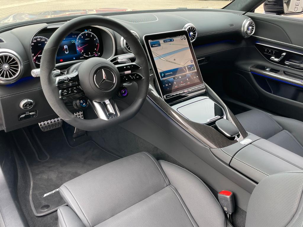 Mercedes-Benz SL 63 AMG 2022 г. Серый, пробег 44000 км