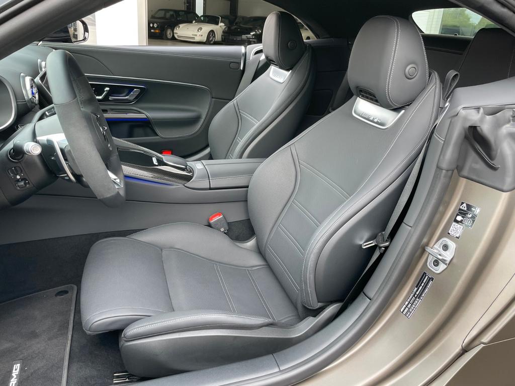 Mercedes-Benz SL 63 AMG 2022 г. Серый, пробег 44000 км