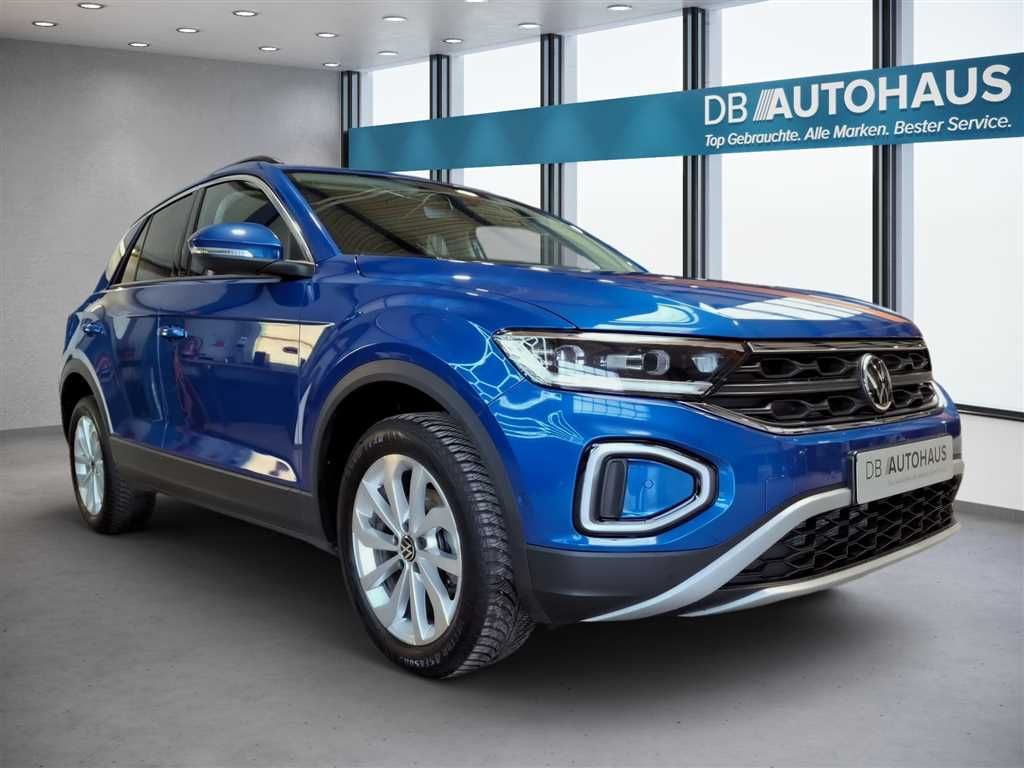 Volkswagen T-Roc 2025 г. Синий, пробег 41934 км