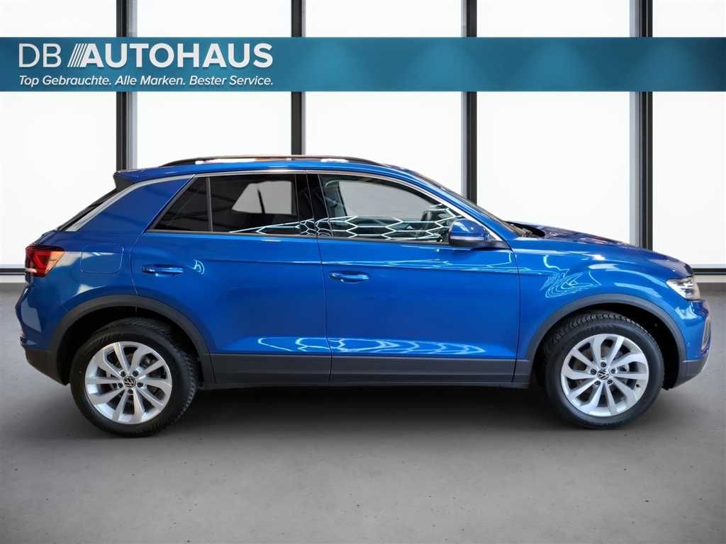 Volkswagen T-Roc 2025 г. Синий, пробег 41934 км
