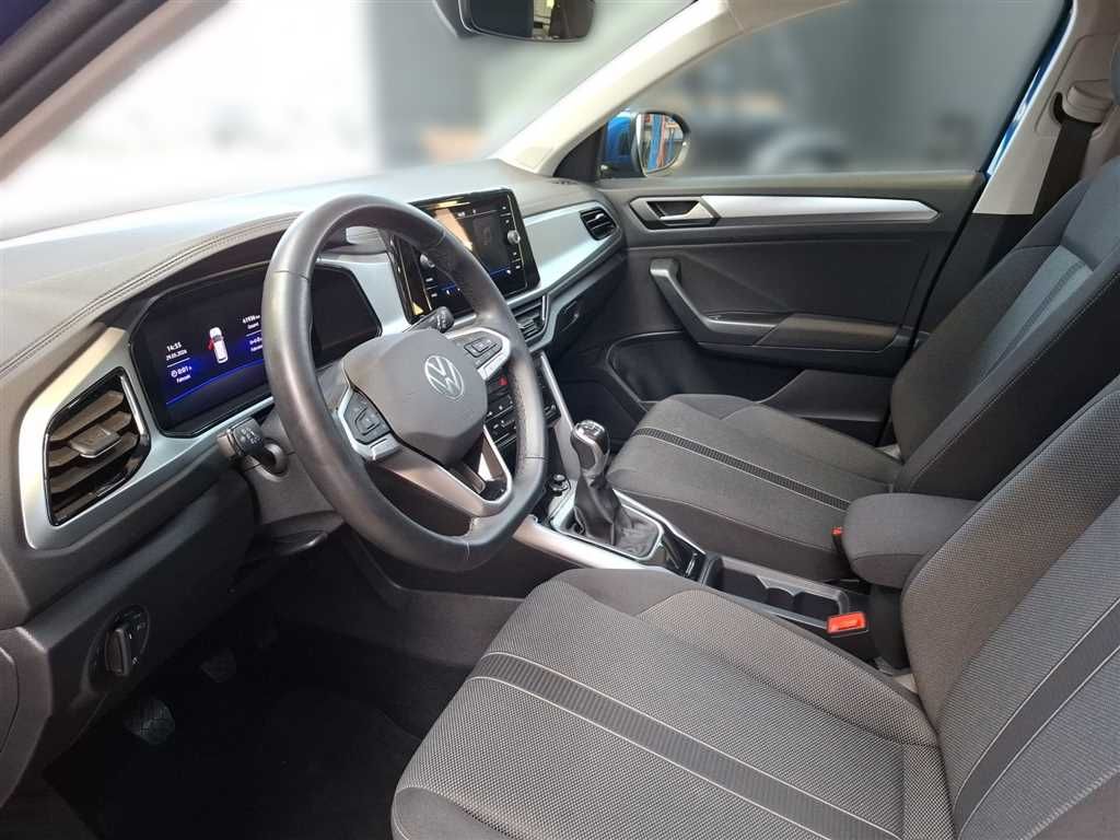 Volkswagen T-Roc 2025 г. Синий, пробег 41934 км