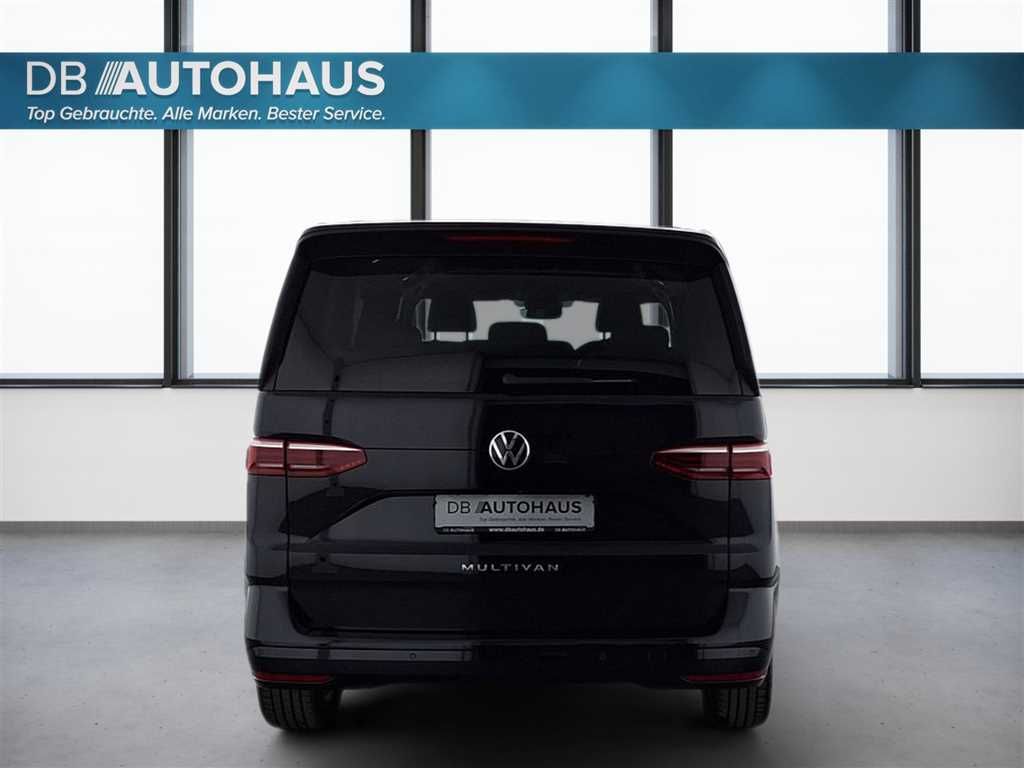 Volkswagen T7 MULTIVAN 2023 г. Чёрный, пробег 54927 км