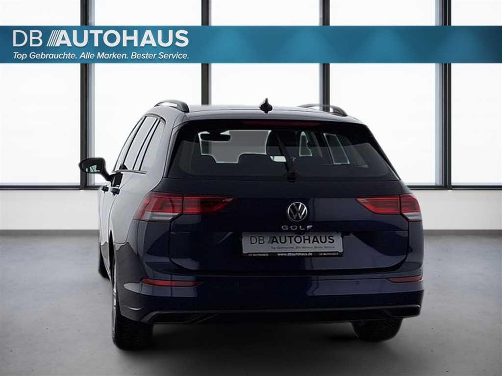 Volkswagen Golf 2024 г. Синий, пробег 20075 км