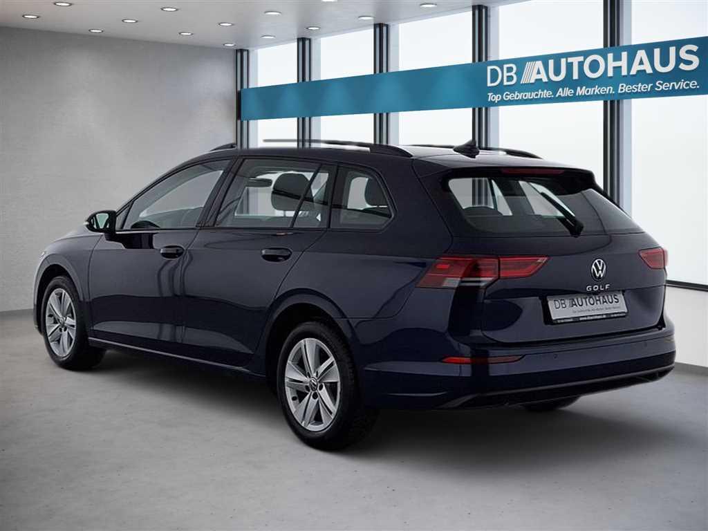 Volkswagen Golf 2024 г. Синий, пробег 20075 км
