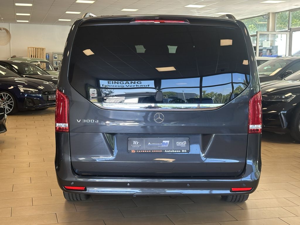 Mercedes-Benz V 300 2022 г. Серый, пробег 55162 км