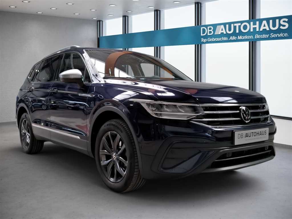 Volkswagen TIGUAN ALLSPACE 2023 г. Синий, пробег 45811 км