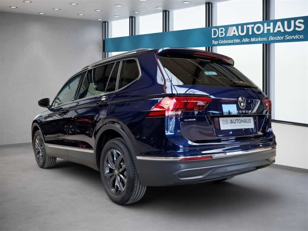 Volkswagen TIGUAN ALLSPACE 2023 г. Синий, пробег 45811 км