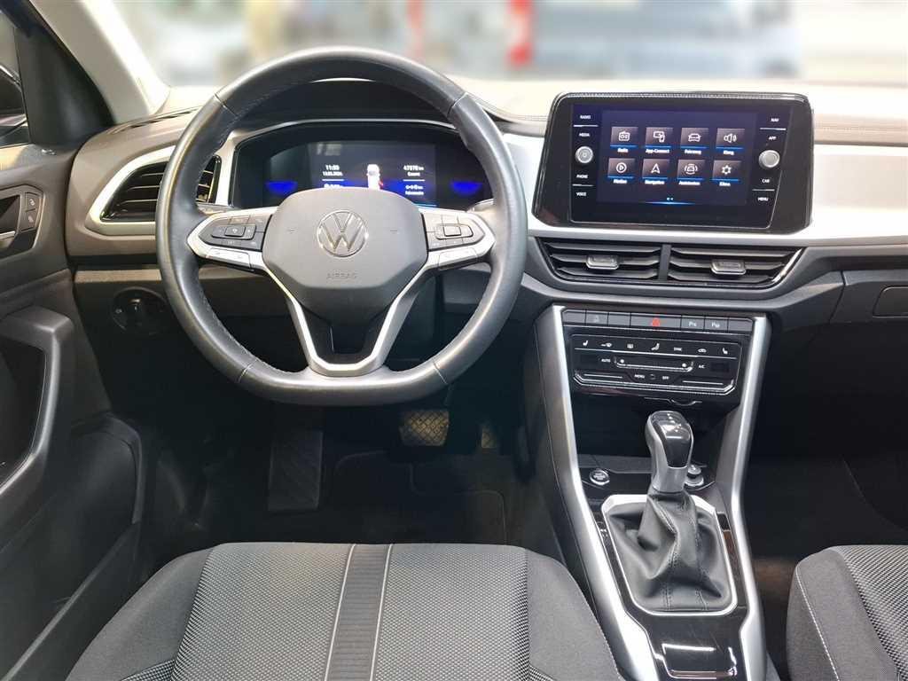 Volkswagen T-Roc 2023 г. Синий, пробег 47374 км