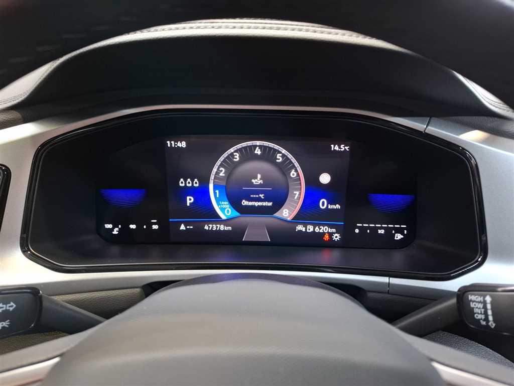Volkswagen T-Roc 2023 г. Синий, пробег 47374 км