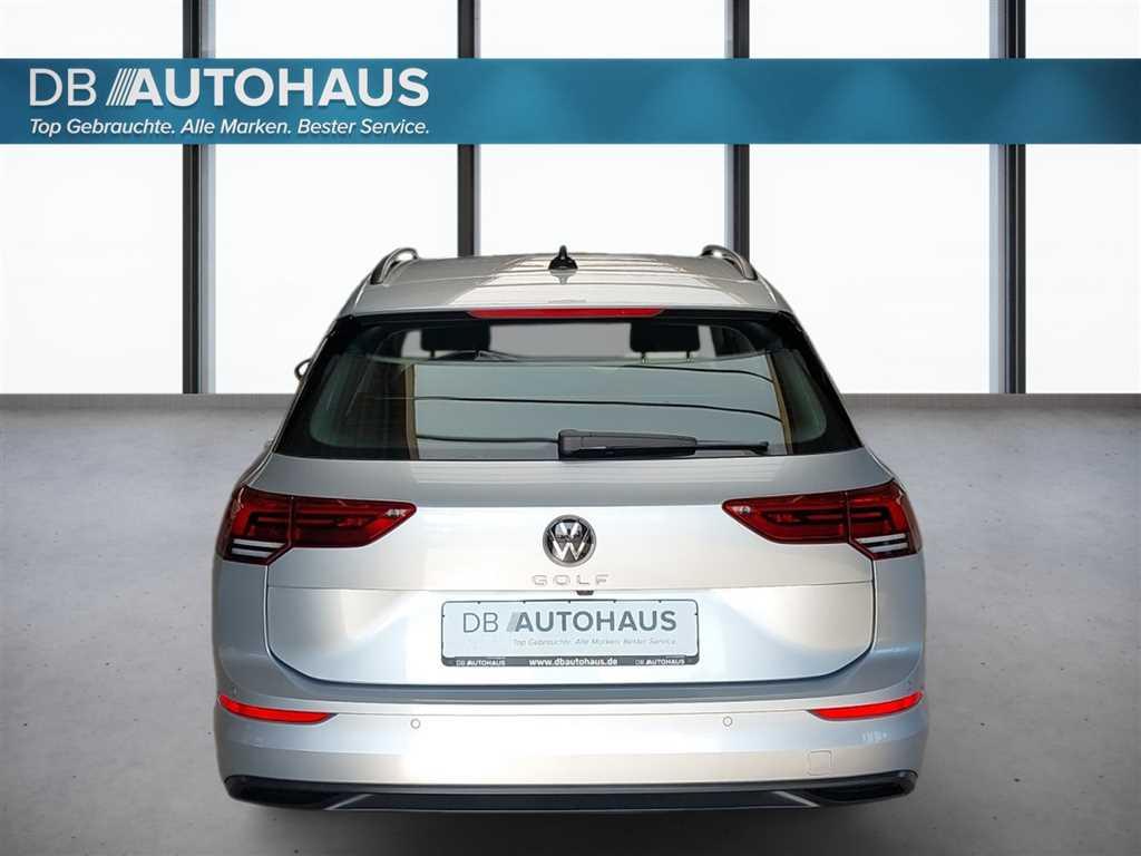 Volkswagen Golf 2024 г. Серебристый, пробег 25138 км