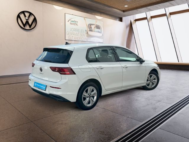 Volkswagen Golf 2025 г. Белый, пробег 10316 км