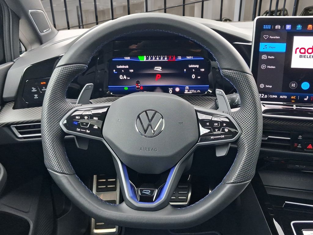 Volkswagen Golf 2025 г. Чёрный, пробег 24608 км