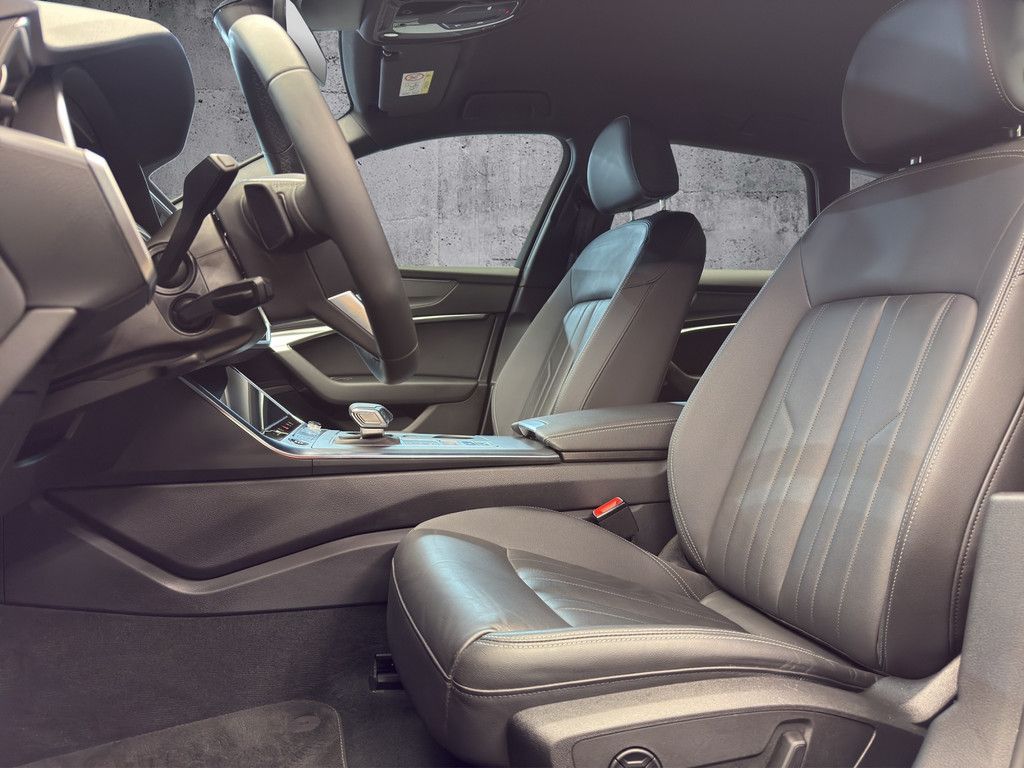 Audi A6 2025 г. Синий, пробег 21700 км
