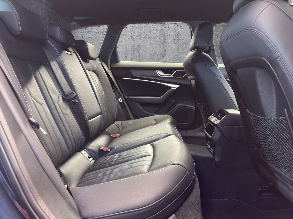 Audi A6 2025 г. Синий, пробег 21700 км