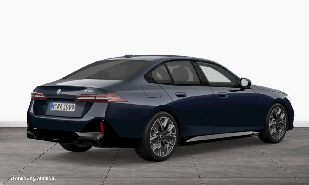 BMW 520 2025 г. Чёрный, пробег 23711 км