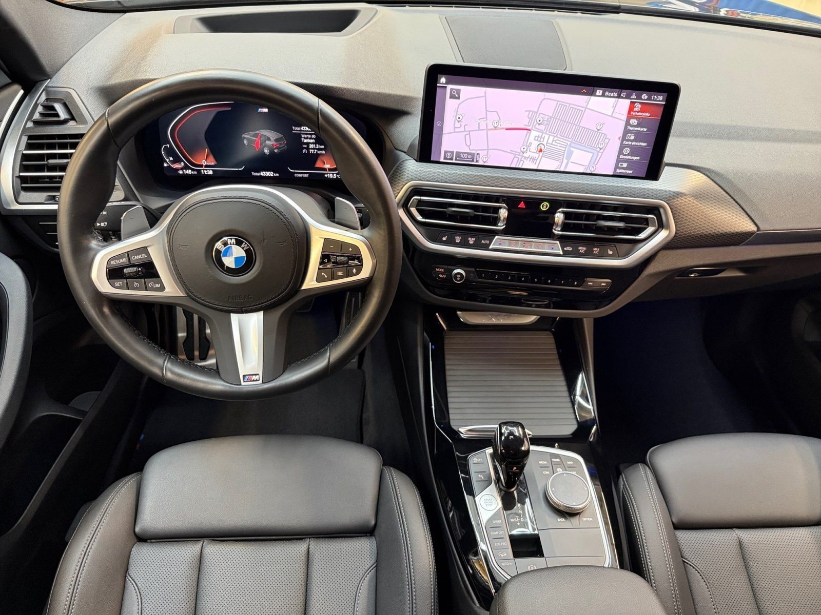 BMW X3 2023 г. Серый, пробег 43301 км