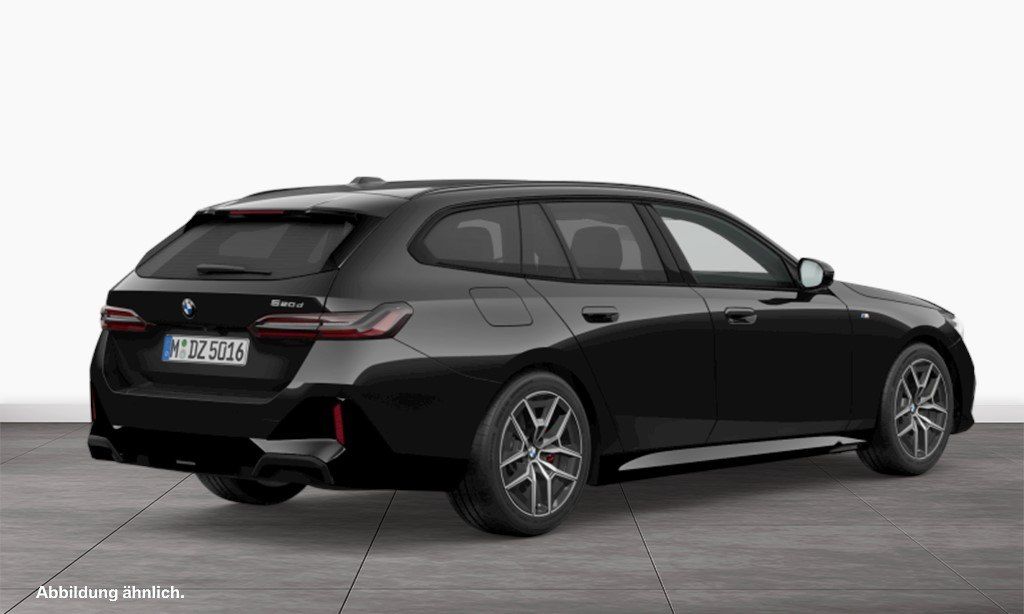 BMW 520 2025 г. Чёрный, пробег 18084 км