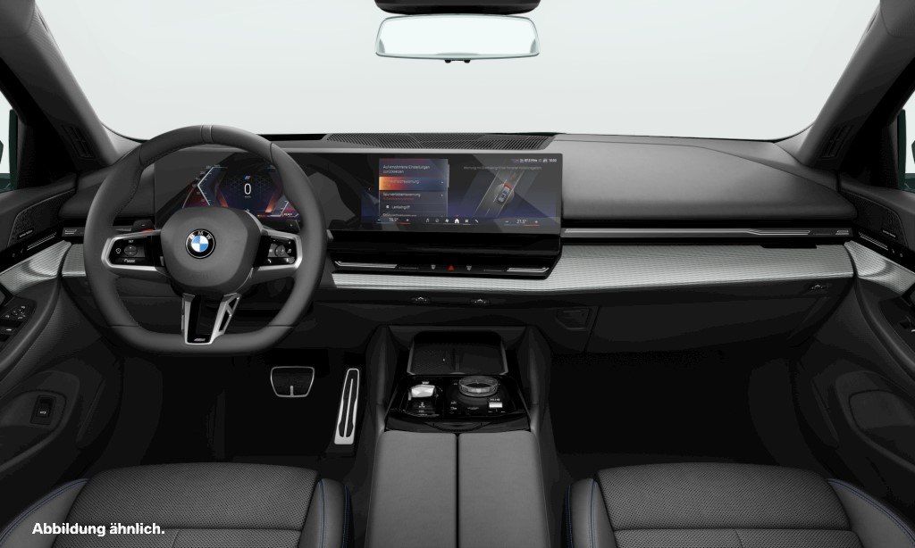 BMW 520 2025 г. Чёрный, пробег 18084 км