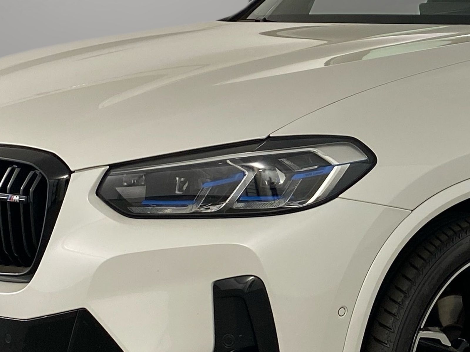 BMW X3 M40 2023 г. Белый, пробег 55467 км