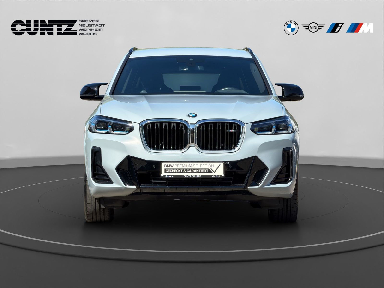 BMW X3 M40 2023 г. Серый, пробег 54646 км