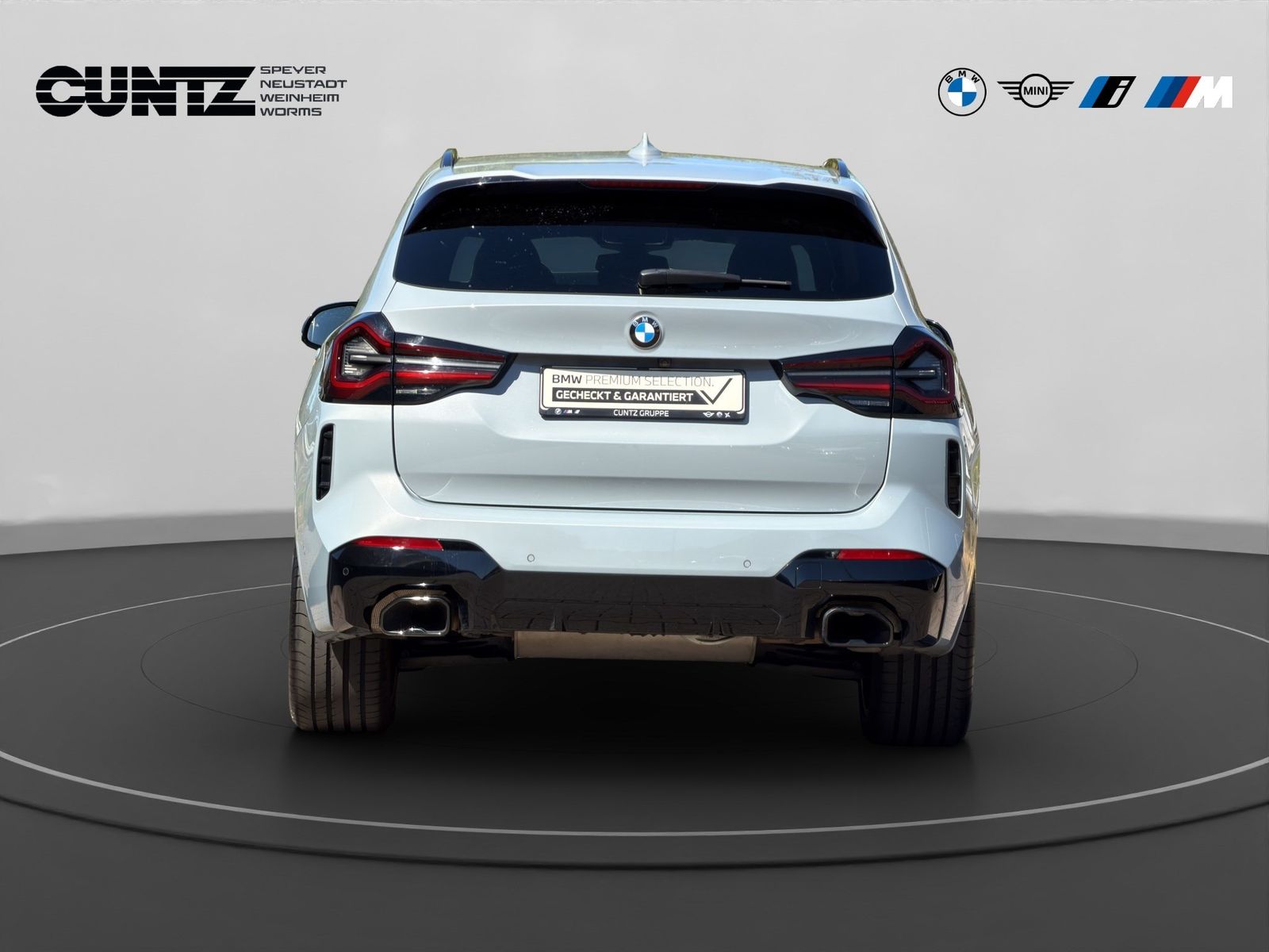 BMW X3 M40 2023 г. Серый, пробег 54646 км