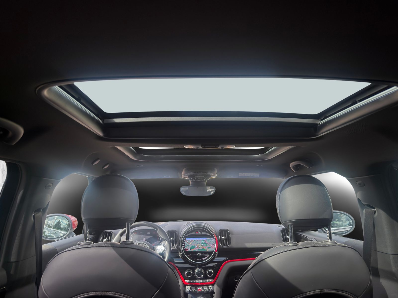 Mini JOHN COOPER WORKS COUNTRYMAN 2022 г. Зелёный, пробег 56990 км