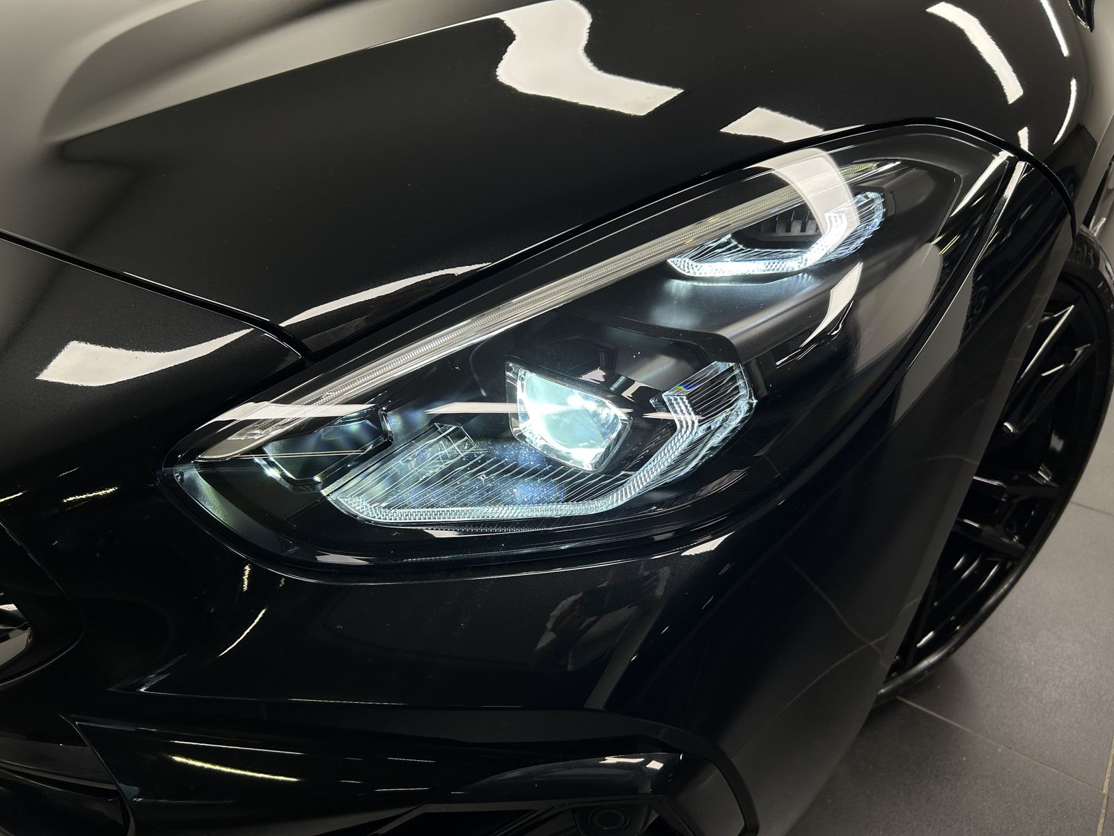 BMW X9 2025 г. Чёрный, пробег 4614 км