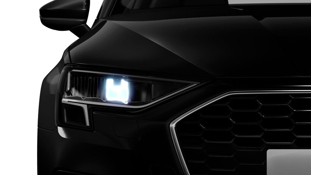 Audi A3 2022 г. Чёрный, пробег 50333 км