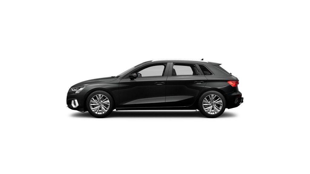 Audi A3 2022 г. Чёрный, пробег 50333 км