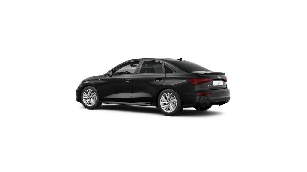 Audi A3 2022 г. Чёрный, пробег 49342 км