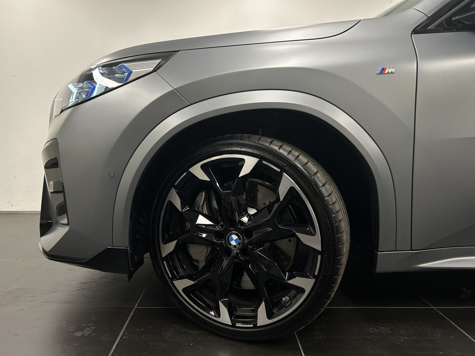 BMW X2 2025 г. Серый, пробег 13380 км