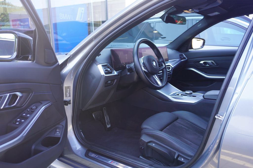 BMW 330 2022 г. Серый, пробег 54750 км