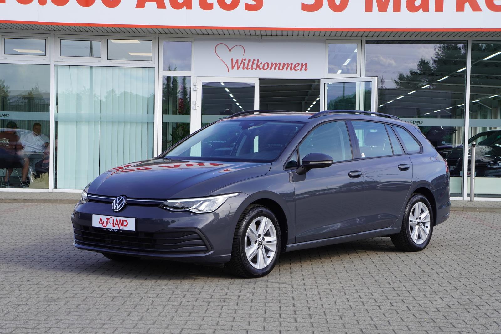 Volkswagen Golf 2023 г. Серый, пробег 52340 км