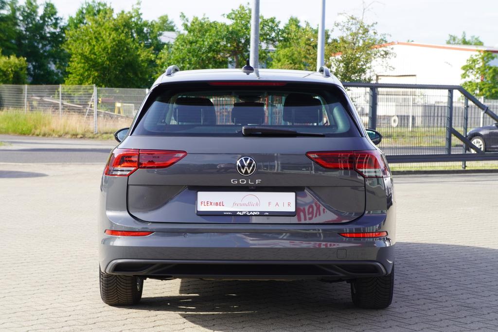 Volkswagen Golf 2023 г. Серый, пробег 52340 км