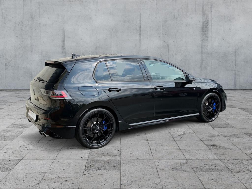 Volkswagen Golf 2025 г. Чёрный, пробег 20362 км