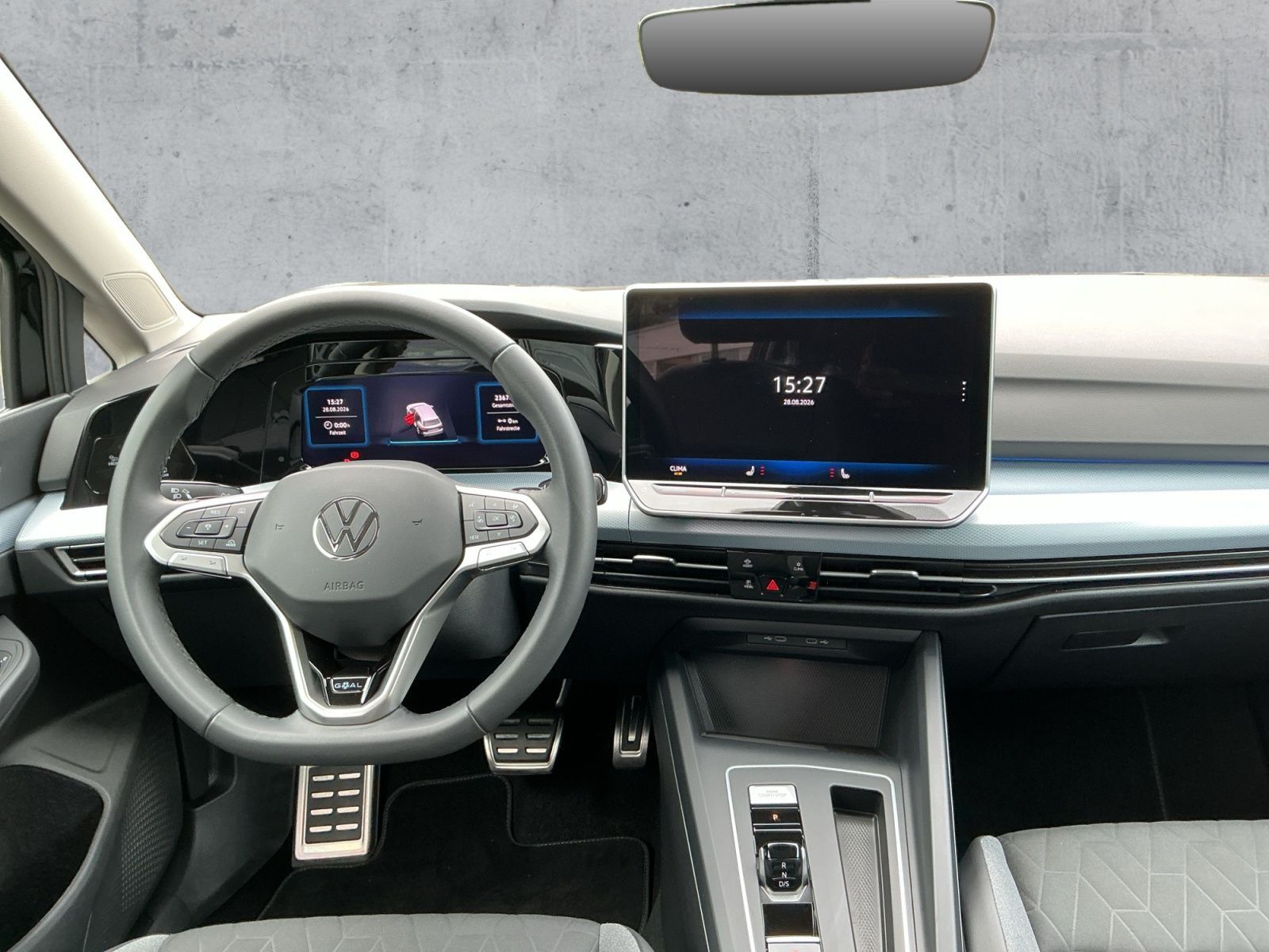 Volkswagen Golf 2025 г. Чёрный, пробег 23667 км