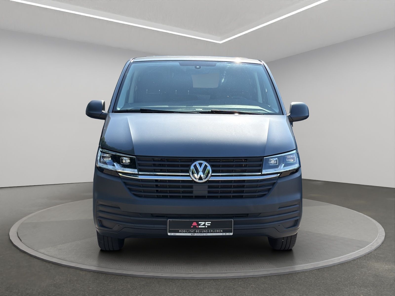 Volkswagen T6 TRANSPORTER 2023 г. Серый, пробег 49697 км