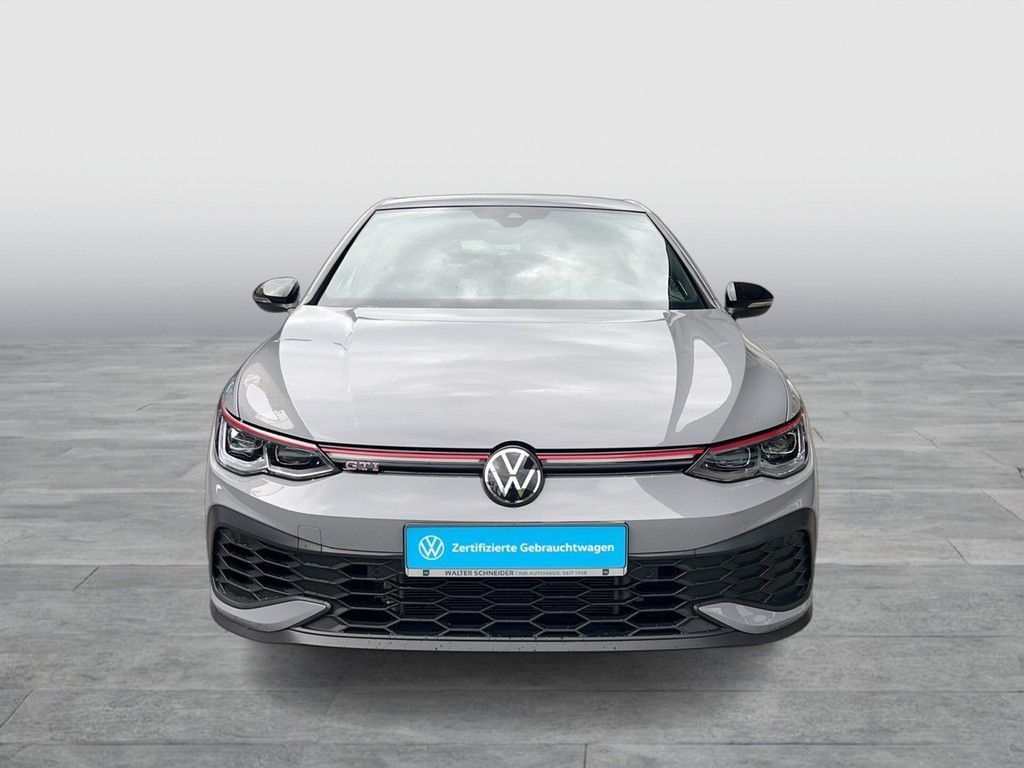 Volkswagen Golf 2022 г. Серый, пробег 33950 км