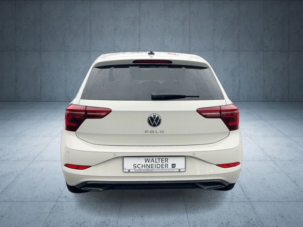 Volkswagen Polo 2022 г. Серый, пробег 14900 км