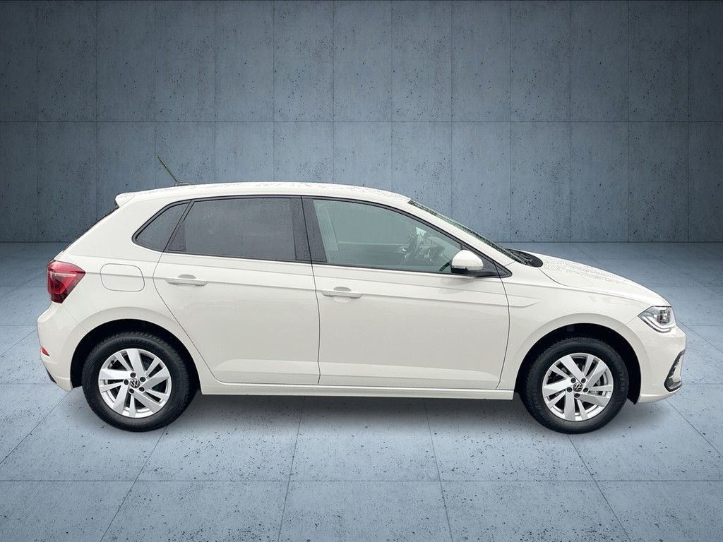 Volkswagen Polo 2022 г. Серый, пробег 14900 км