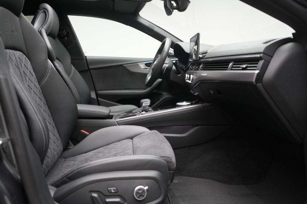 Audi RS5 2022 г. Серый, пробег 60000 км