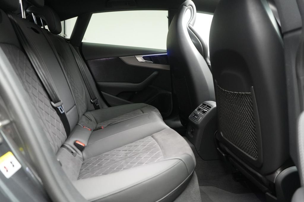 Audi RS5 2022 г. Серый, пробег 60000 км
