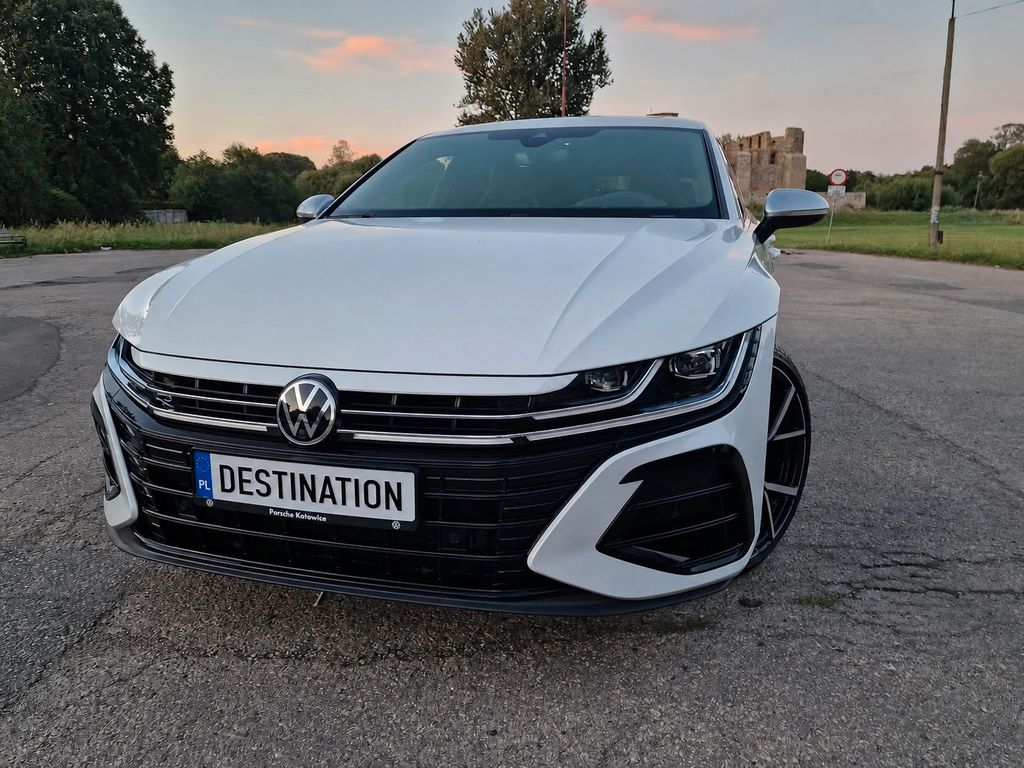 Volkswagen Arteon 2023 г. Белый, пробег 46122 км