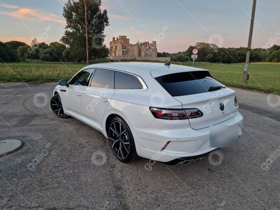 Volkswagen Arteon 2023 г. Белый, пробег 46122 км