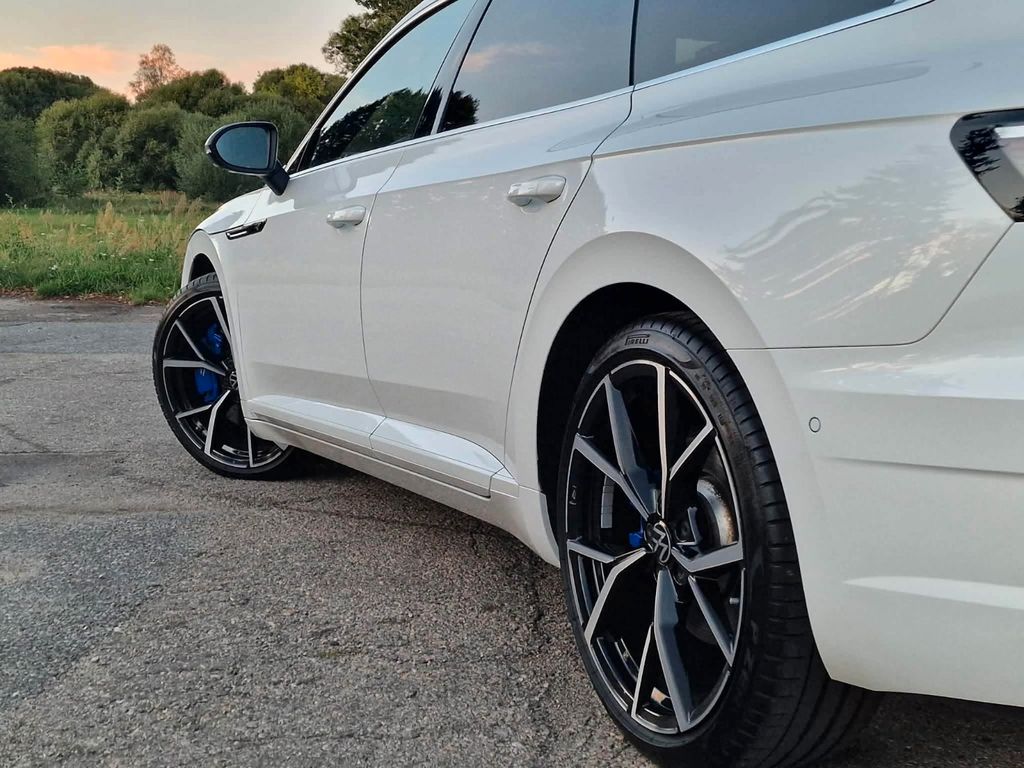 Volkswagen Arteon 2023 г. Белый, пробег 46122 км