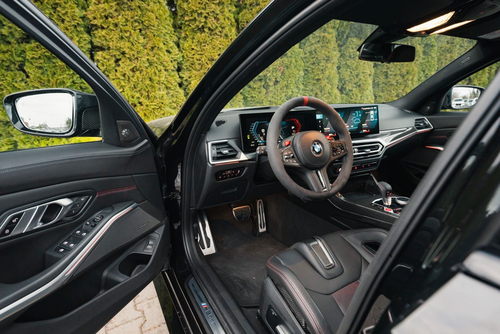 BMW M3 2023 г. Чёрный, пробег 38000 км