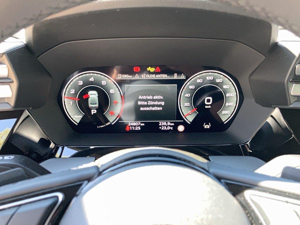 Audi A3 2024 г. Чёрный, пробег 45200 км