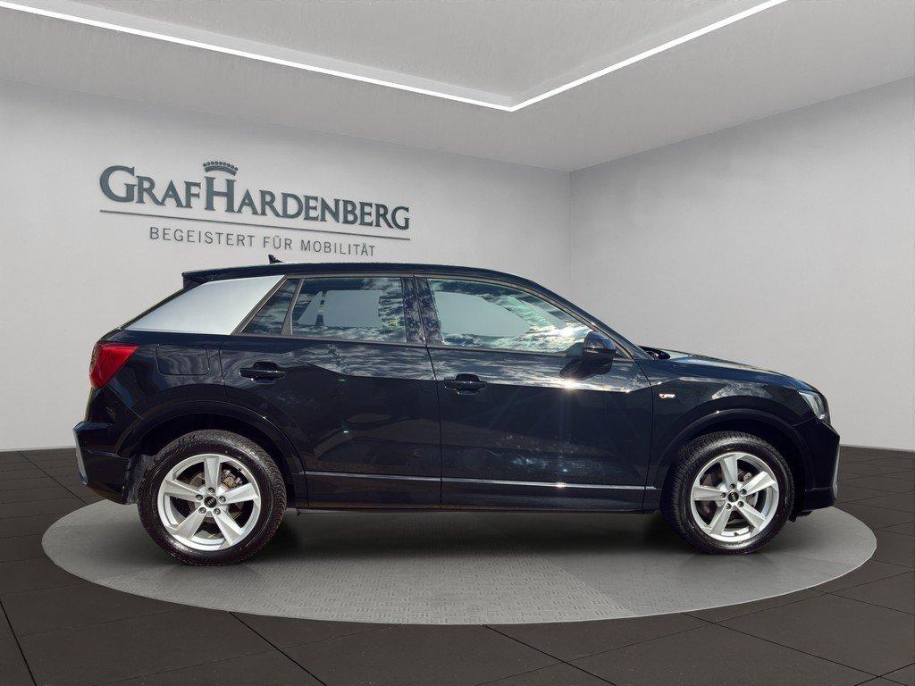Audi Q2 2024 г. Чёрный, пробег 44300 км